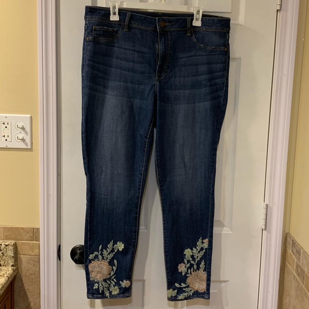 Jordache High Rise Flowered Ankle Jegging Size 16